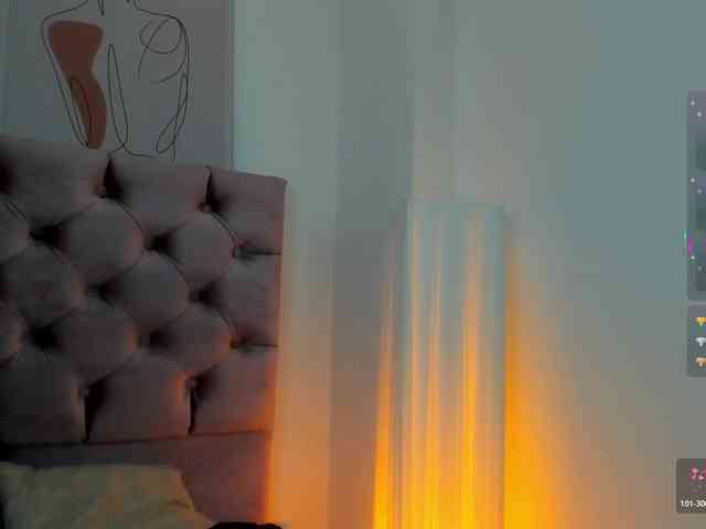 Adelaindiamond webcam