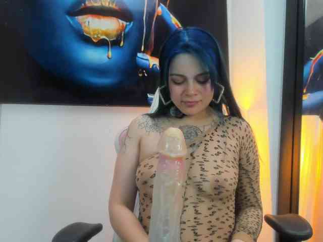 Adelaindiamond webcam