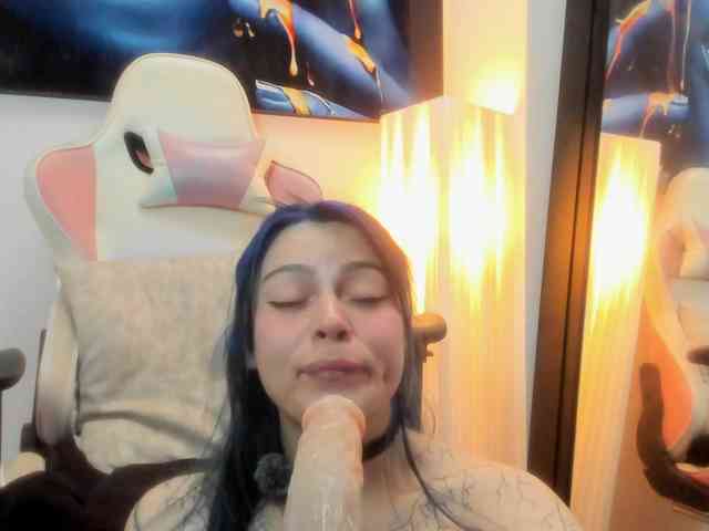 Adelaindiamond webcam