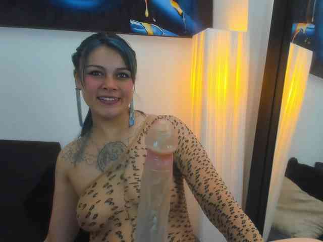 Adelaindiamond webcam
