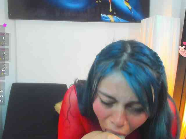 Adelaindiamond webcam