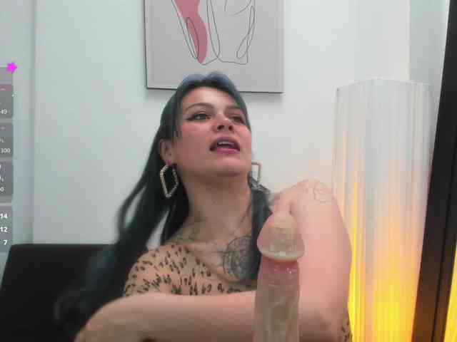 Adelaindiamond webcam
