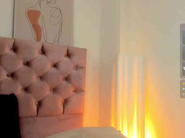 Adelaindiamond webcam