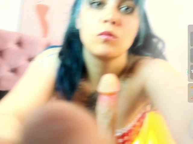 Adelaindiamond webcam