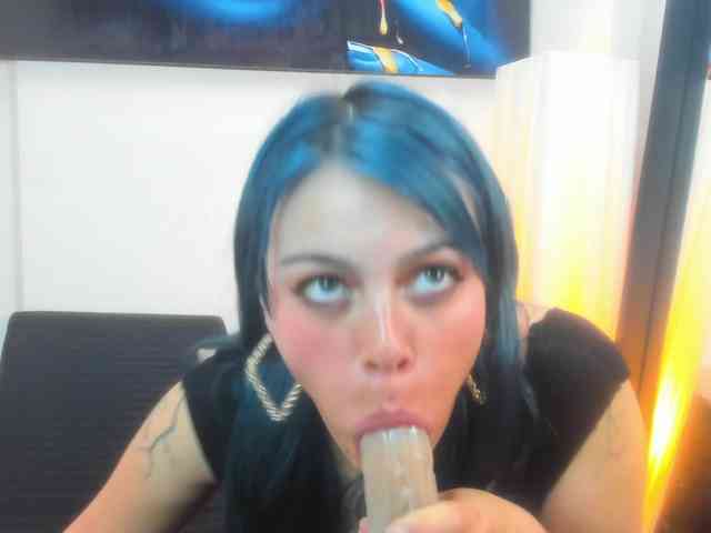 Adelaindiamond webcam
