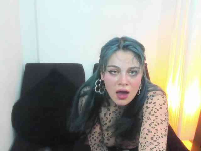Adelaindiamond webcam