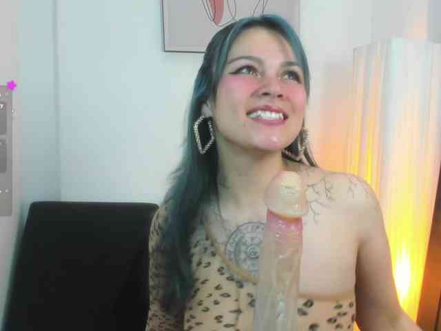 Adelaindiamond webcam