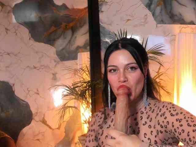 Adelaindiamond webcam