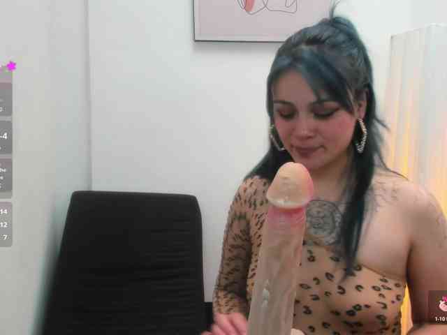 Adelaindiamond webcam