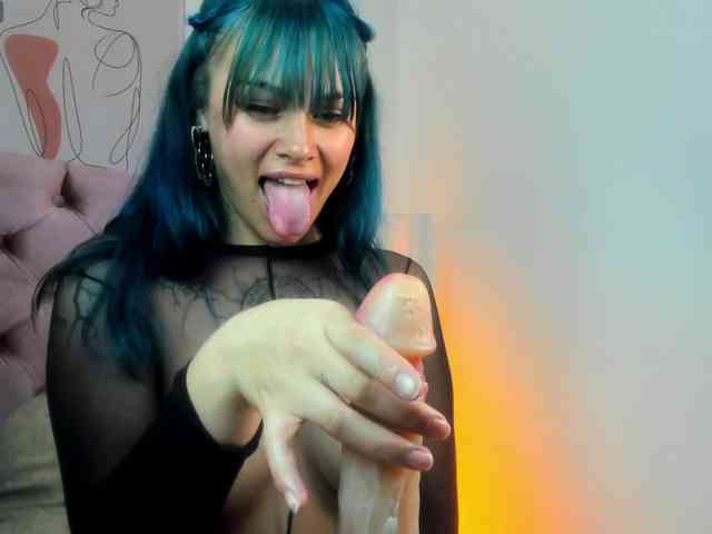Adelaindiamond webcam