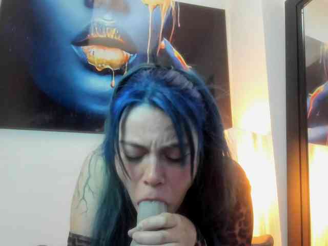 Adelaindiamond webcam