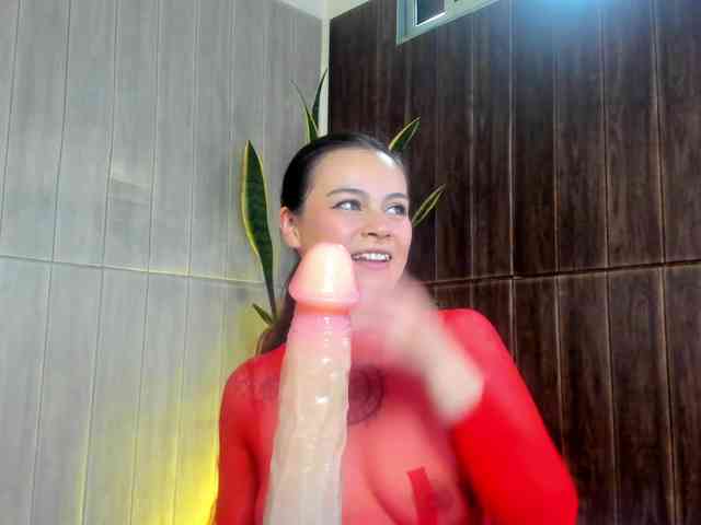 Adelaindiamond webcam