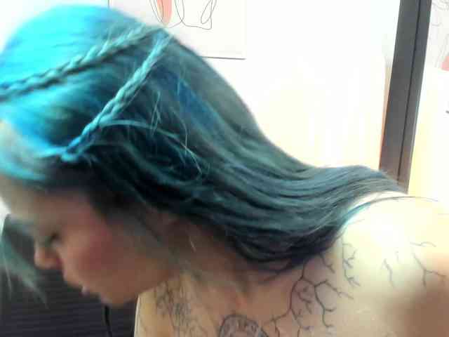 Adelaindiamond webcam