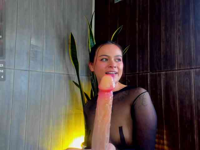 Adelaindiamond webcam