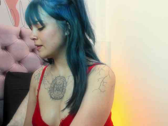 Adelaindiamond webcam