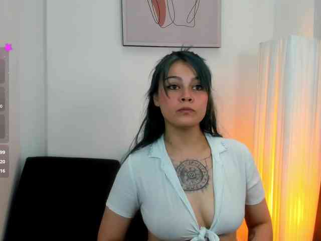 Adelaindiamond webcam