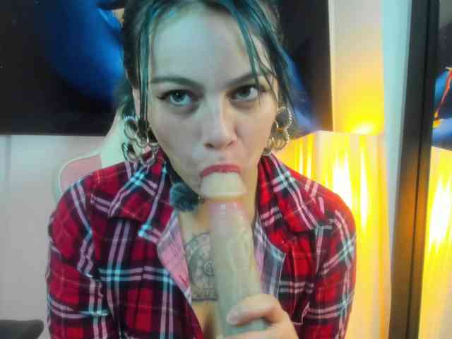 Adelaindiamond webcam