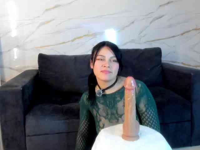 Adelaindiamond webcam