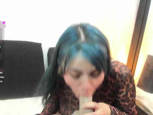 Adelaindiamond webcam