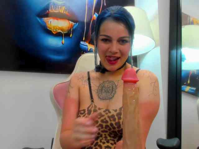 Adelaindiamond webcam