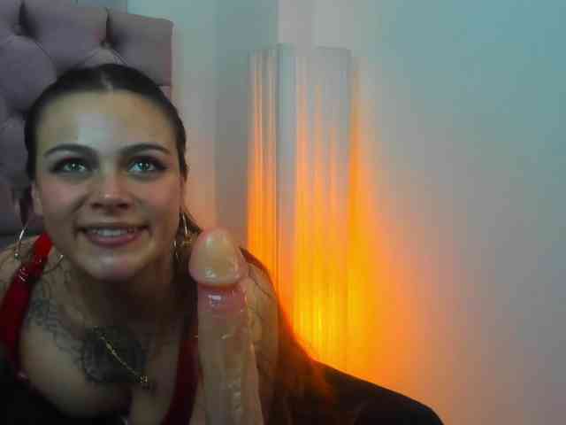 Adelaindiamond webcam