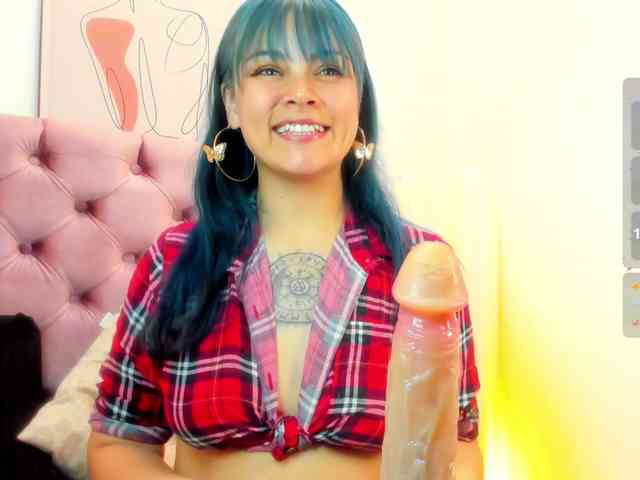 Adelaindiamond webcam