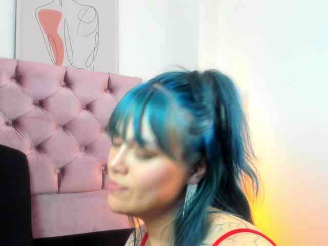 Adelaindiamond webcam