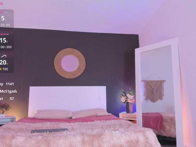 VioletPaket live cam on BongaCams