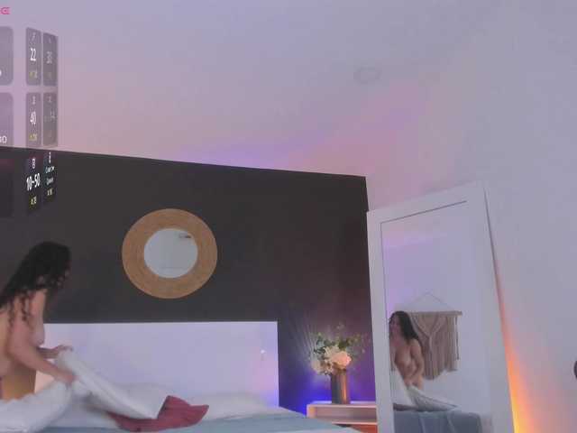 VioletPaket live stream preview
