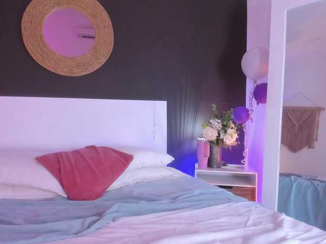 VioletPaket live cam on BongaCams