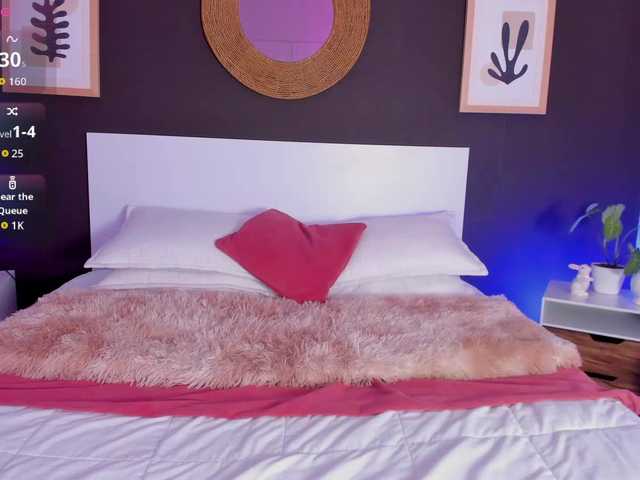 VioletPaket's BongaCams show and profile