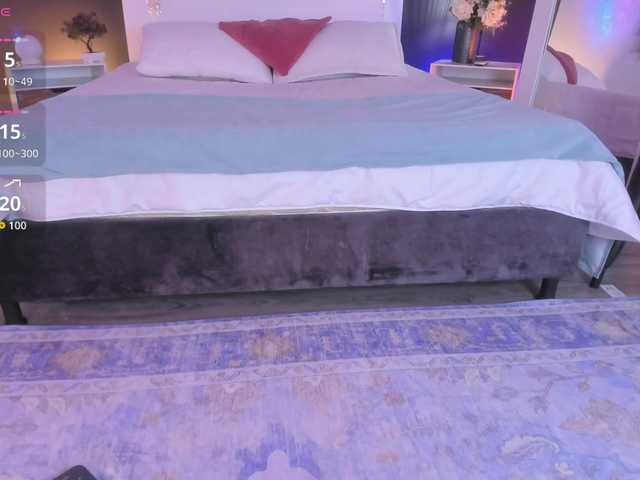 VioletPaket live cam on BongaCams