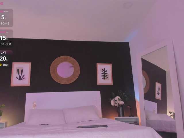 VioletPaket live cam on BongaCams