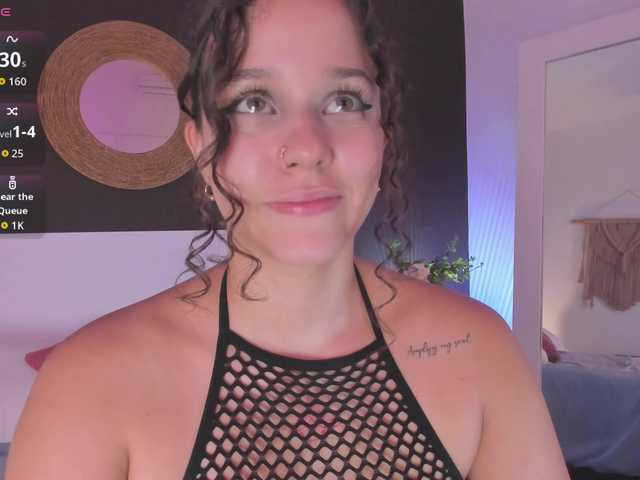 VioletPaket live cam on BongaCams