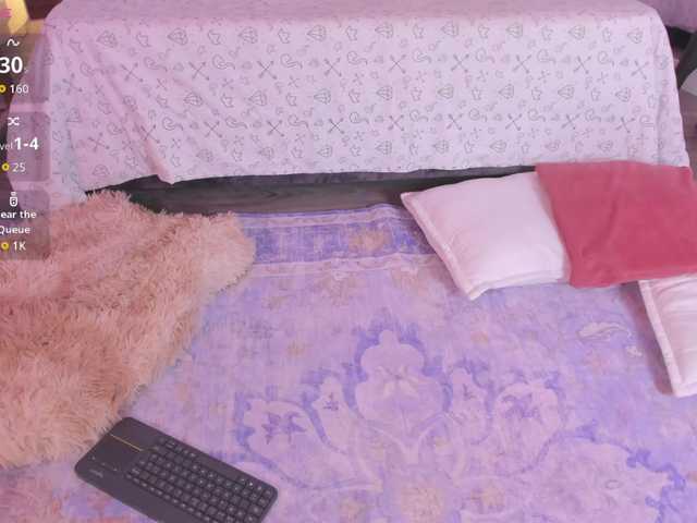 VioletPaket live cam on BongaCams