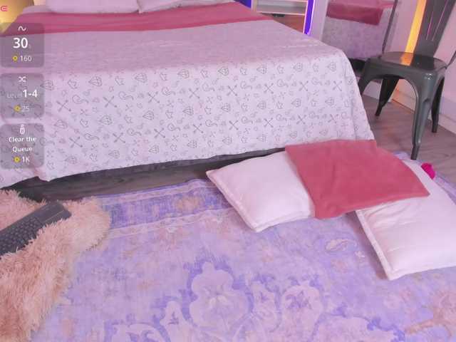 VioletPaket live cam on BongaCams