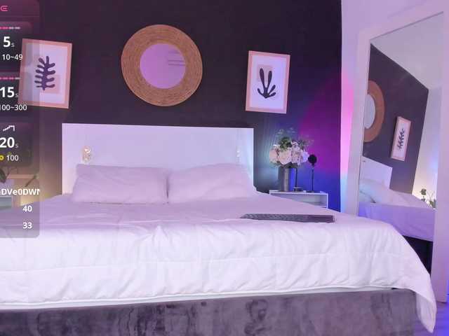 VioletPaket live cam on BongaCams