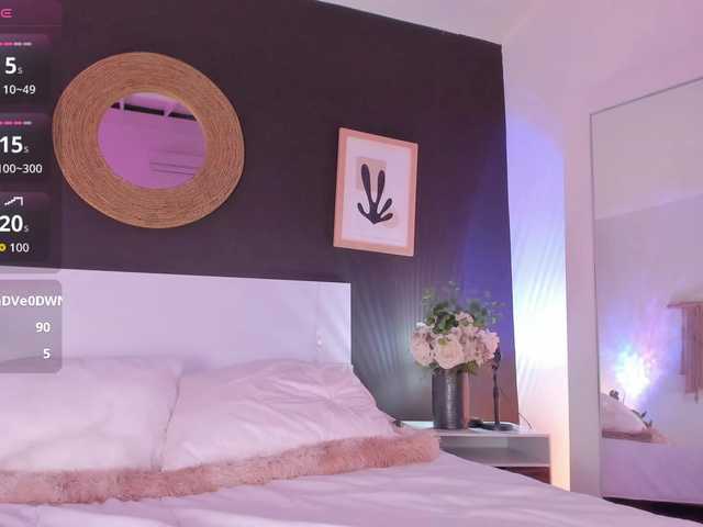 VioletPaket live cam on BongaCams