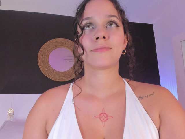 VioletPaket live webcam show