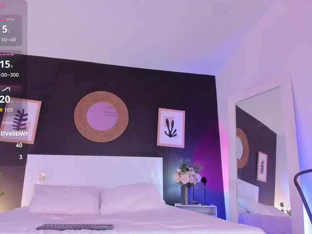VioletPaket live cam on BongaCams