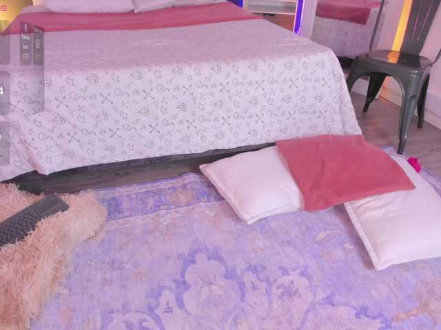 VioletPaket live cam on BongaCams