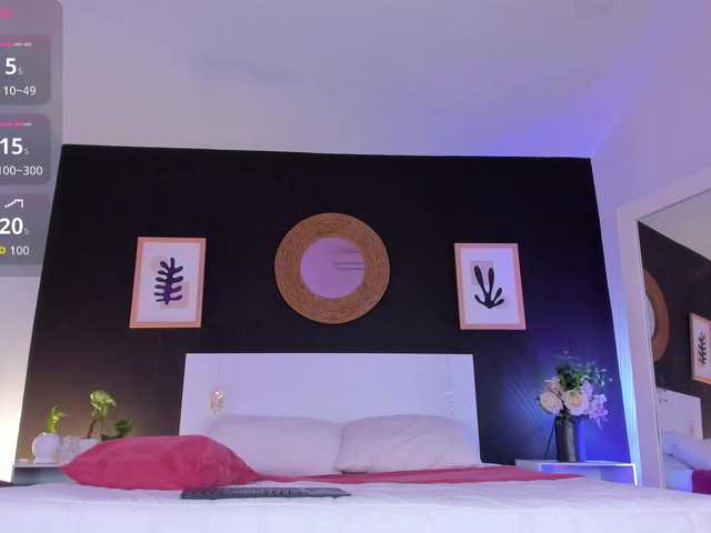 VioletPaket live cam on BongaCams