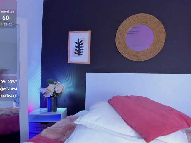 VioletPaket from BongaCams is Freechat