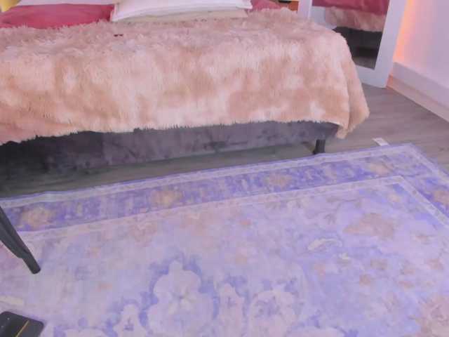 VioletPaket live cam on BongaCams