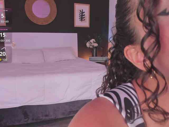 VioletPaket webcam