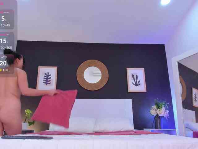 VioletPaket webcam