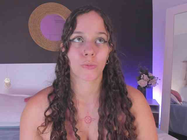VioletPaket - Girl 