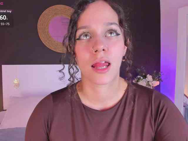VioletPaket - Girl 
