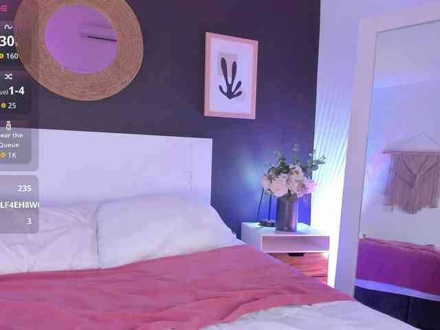 VioletPaket webcam