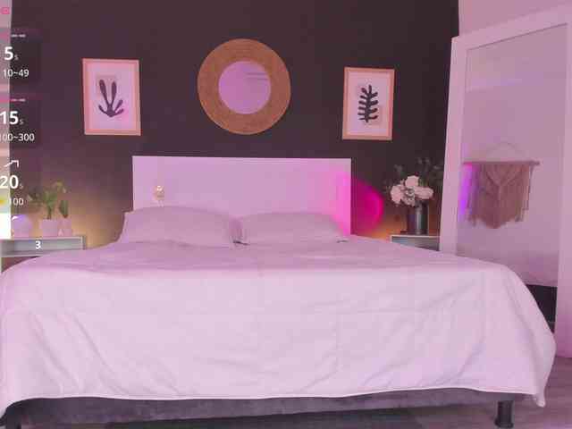 VioletPaket webcam